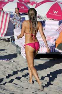 Sylvie Meis feet photo thumbnail