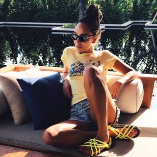 Ashley Madekwe feet photo thumbnail