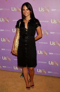 Jordana Brewster feet photo thumbnail