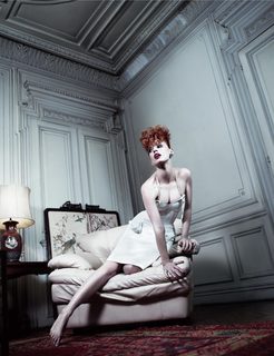 Jessica Chastain feet photo thumbnail