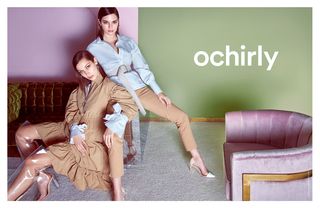 Kendall Jenner feet photo thumbnail