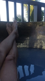 Heidi Klum feet photo thumbnail