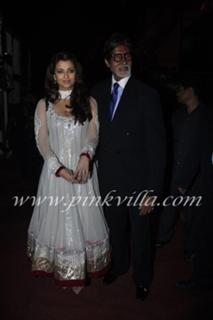 Aishwarya Rai Bachchan feet photo thumbnail