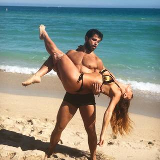Sabrina Sato feet photo thumbnail