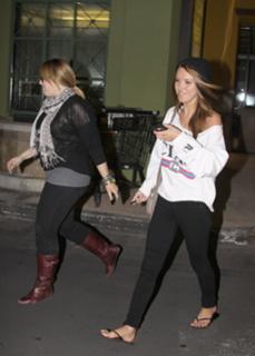 Audrina Patridge feet photo thumbnail