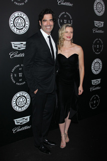 Amy Smart feet photo thumbnail