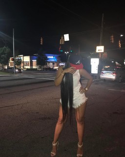 Angela Simmons feet photo thumbnail