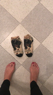 Kate Walsh feet photo thumbnail