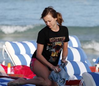 Fearne Cotton feet photo thumbnail