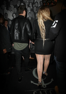 Mariah Carey feet photo thumbnail