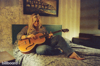 Kesha feet photo thumbnail