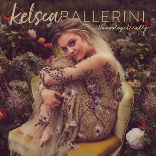 Kelsea Ballerini feet photo thumbnail