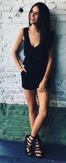 Zaira Nara feet photo thumbnail