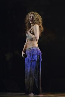Shakira feet photo thumbnail