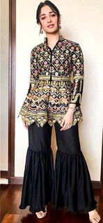 Tamannaah Bhatia feet photo thumbnail