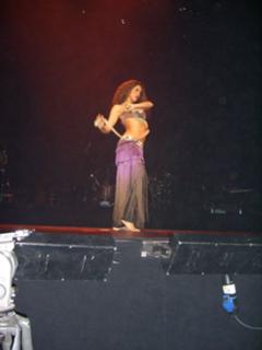 Shakira feet photo thumbnail