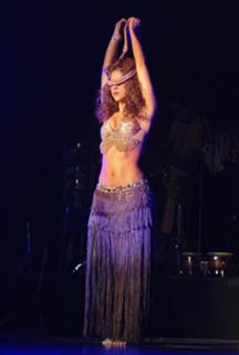 Shakira feet photo thumbnail