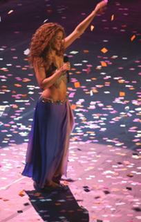 Shakira feet photo thumbnail
