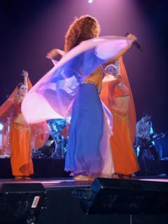 Shakira feet photo thumbnail