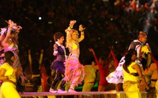 Shakira feet photo thumbnail