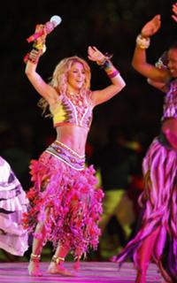 Shakira feet photo thumbnail