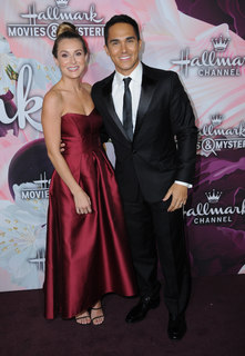 Alexa PenaVega feet photo thumbnail