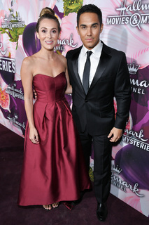 Alexa PenaVega feet photo thumbnail