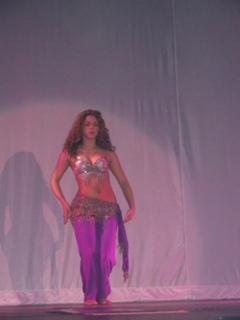 Shakira feet photo thumbnail