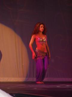 Shakira feet photo thumbnail