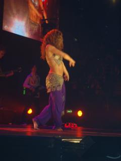 Shakira feet photo thumbnail