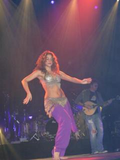 Shakira feet photo thumbnail