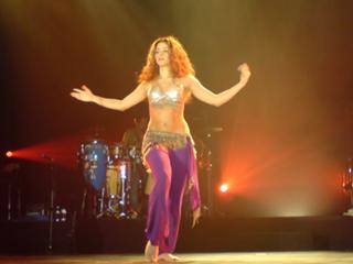 Shakira feet photo thumbnail