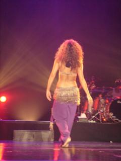 Shakira feet photo thumbnail