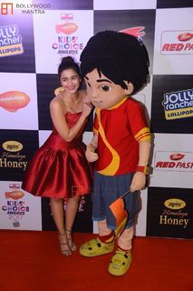 Alia Bhatt feet photo thumbnail