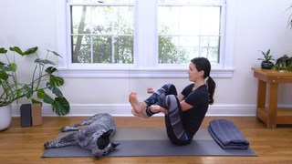 Adriene Mishler feet photo thumbnail