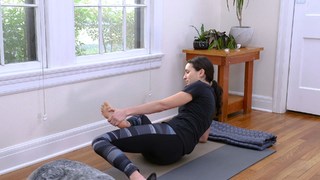 Adriene Mishler feet photo thumbnail
