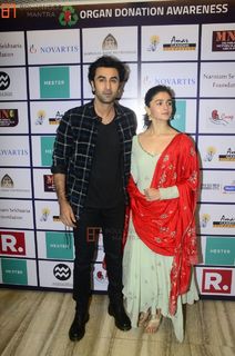 Alia Bhatt feet photo thumbnail