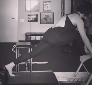 Vanessa Hudgens feet photo thumbnail