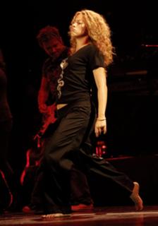 Shakira feet photo thumbnail