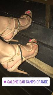 Alaine Crissiê feet photo thumbnail