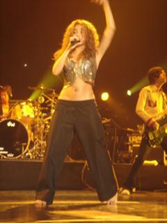 Shakira feet photo thumbnail