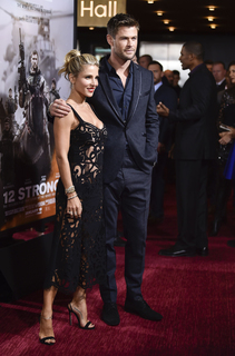 Elsa Pataky feet photo thumbnail