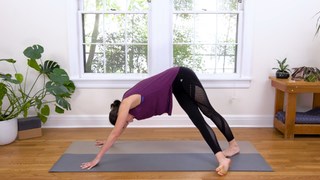 Adriene Mishler feet photo thumbnail
