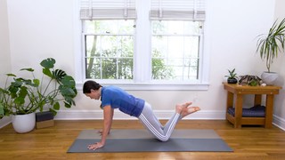 Adriene Mishler feet photo thumbnail