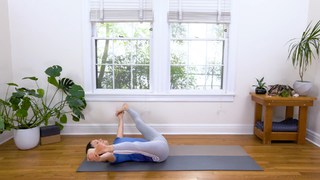 Adriene Mishler feet photo thumbnail