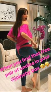 Sofía Vergara feet photo thumbnail