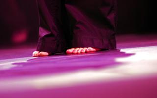Shakira feet photo thumbnail