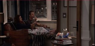 Debra Messing feet photo thumbnail