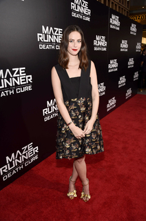 Kaya Scodelario feet photo thumbnail