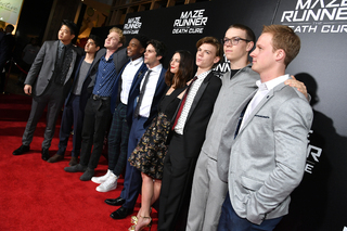 Kaya Scodelario feet photo thumbnail